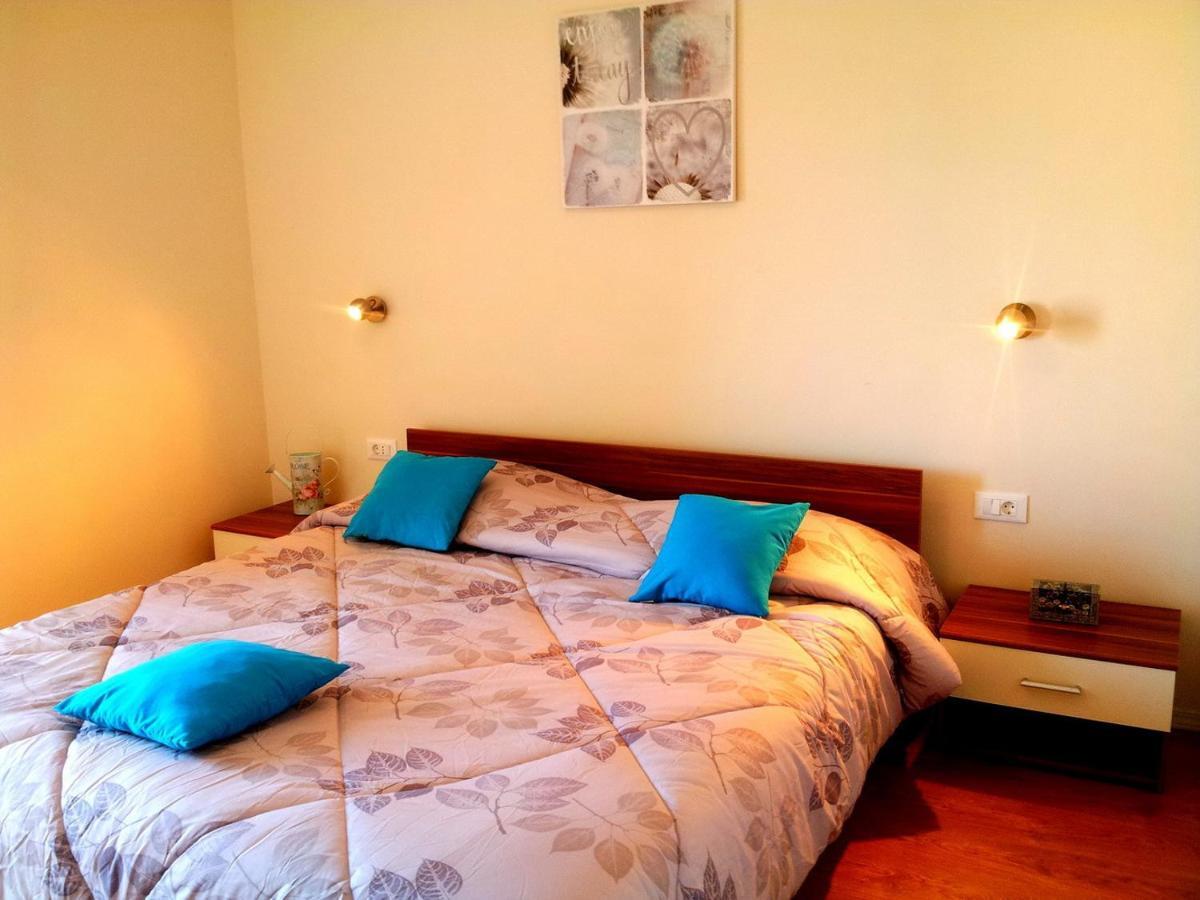 Apartment Maria - Comfortable Kaštela Eksteriør bilde