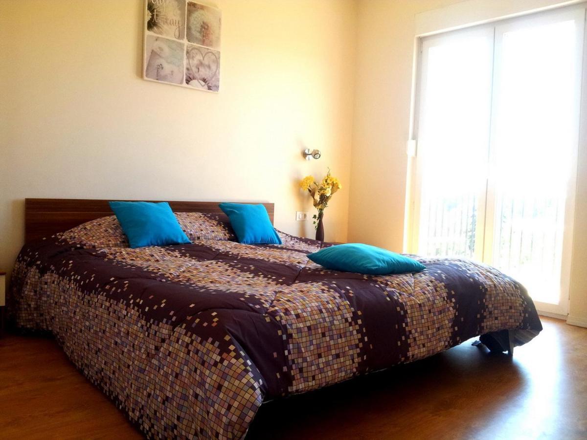 Apartment Maria - Comfortable Kaštela Eksteriør bilde