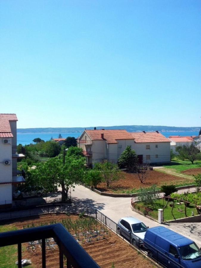 Apartment Maria - Comfortable Kaštela Eksteriør bilde